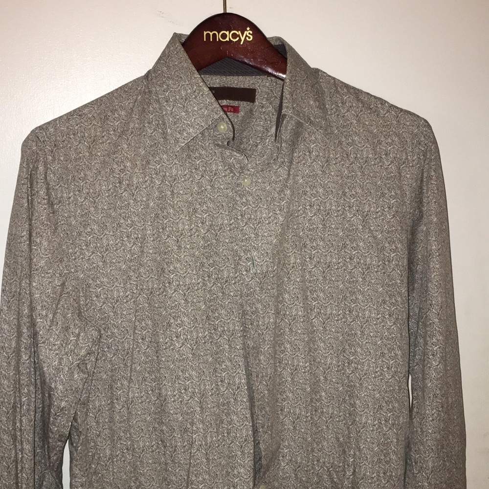 Perry Ellis Dress Shirt--Slim Fit